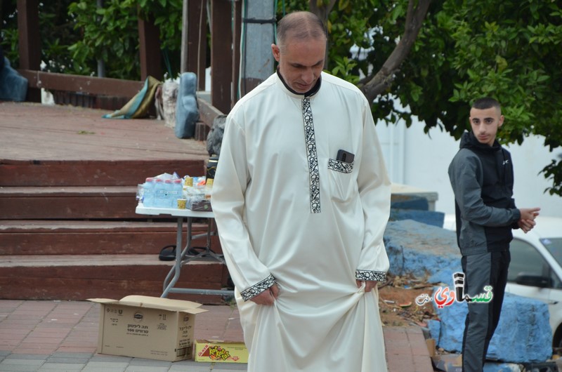 فيديو: شعائر خطبة وصلاة عيد الفطر من ساحة المحفور والشيخ اشرف عيسى  رمضان محطة للتزود وعلينا استثمارها طيلة العام 